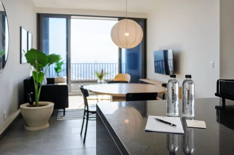 Royal 2BR apts w/ sunlit views of Cuauhtémoc