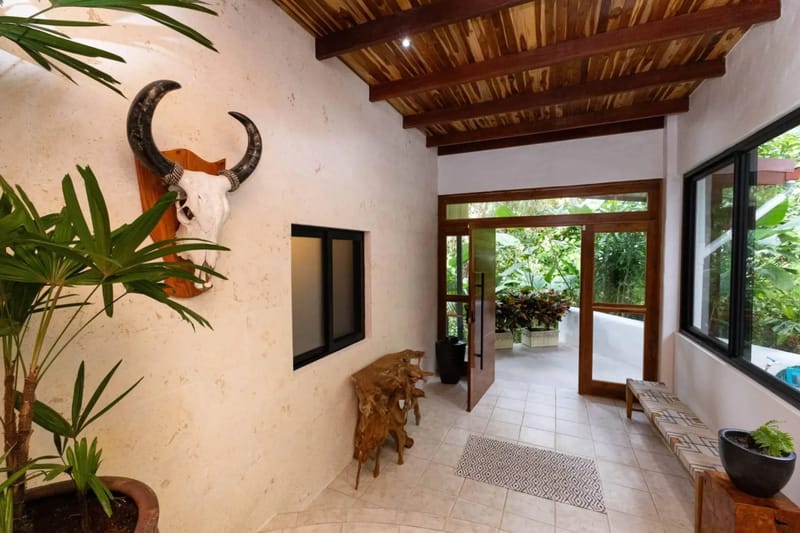 Casa del Toro · 13. Casa del Toro