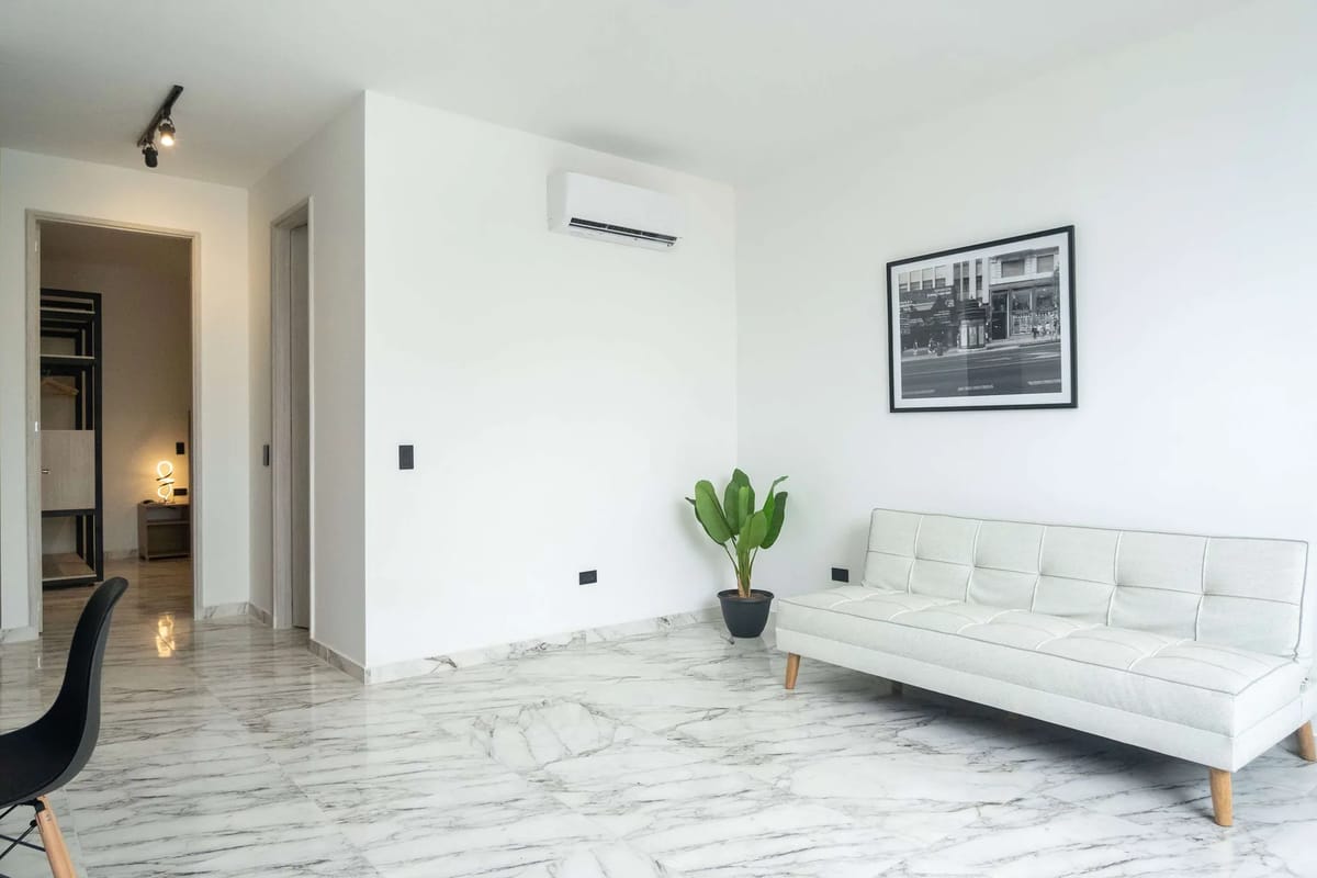 Dazzling 1BR w/ Jacuzzi near Ciudad Amurallada