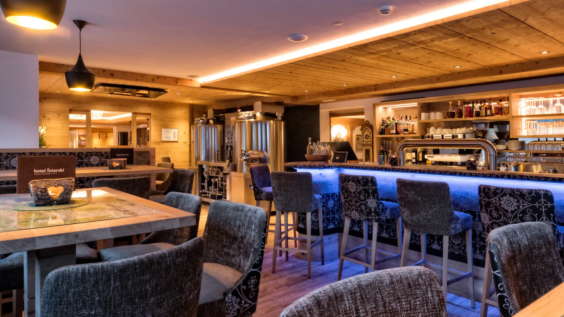 Hotel brewery