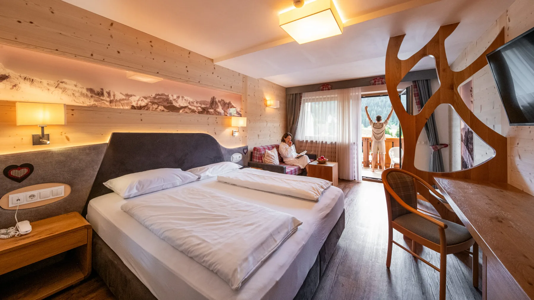 Alpine-style guest rooms