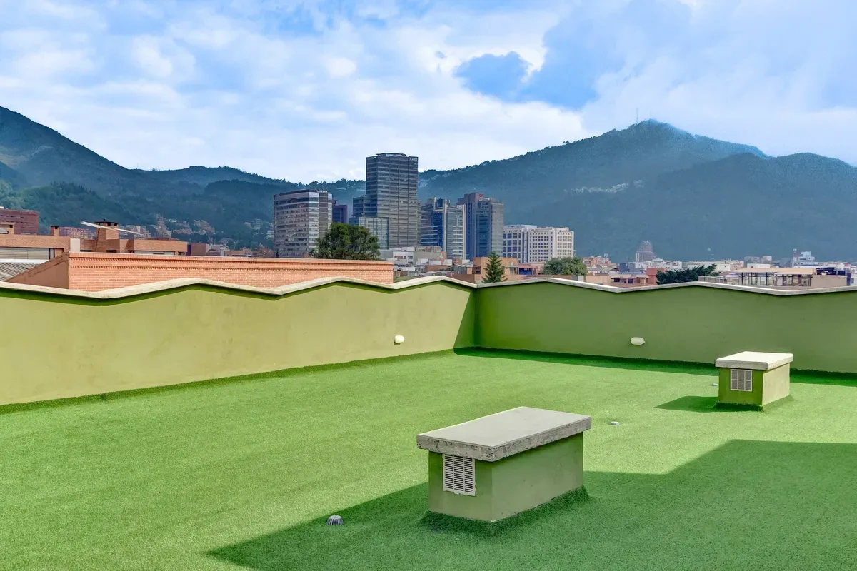 Compact Loft in Usaquen w/ Balcony