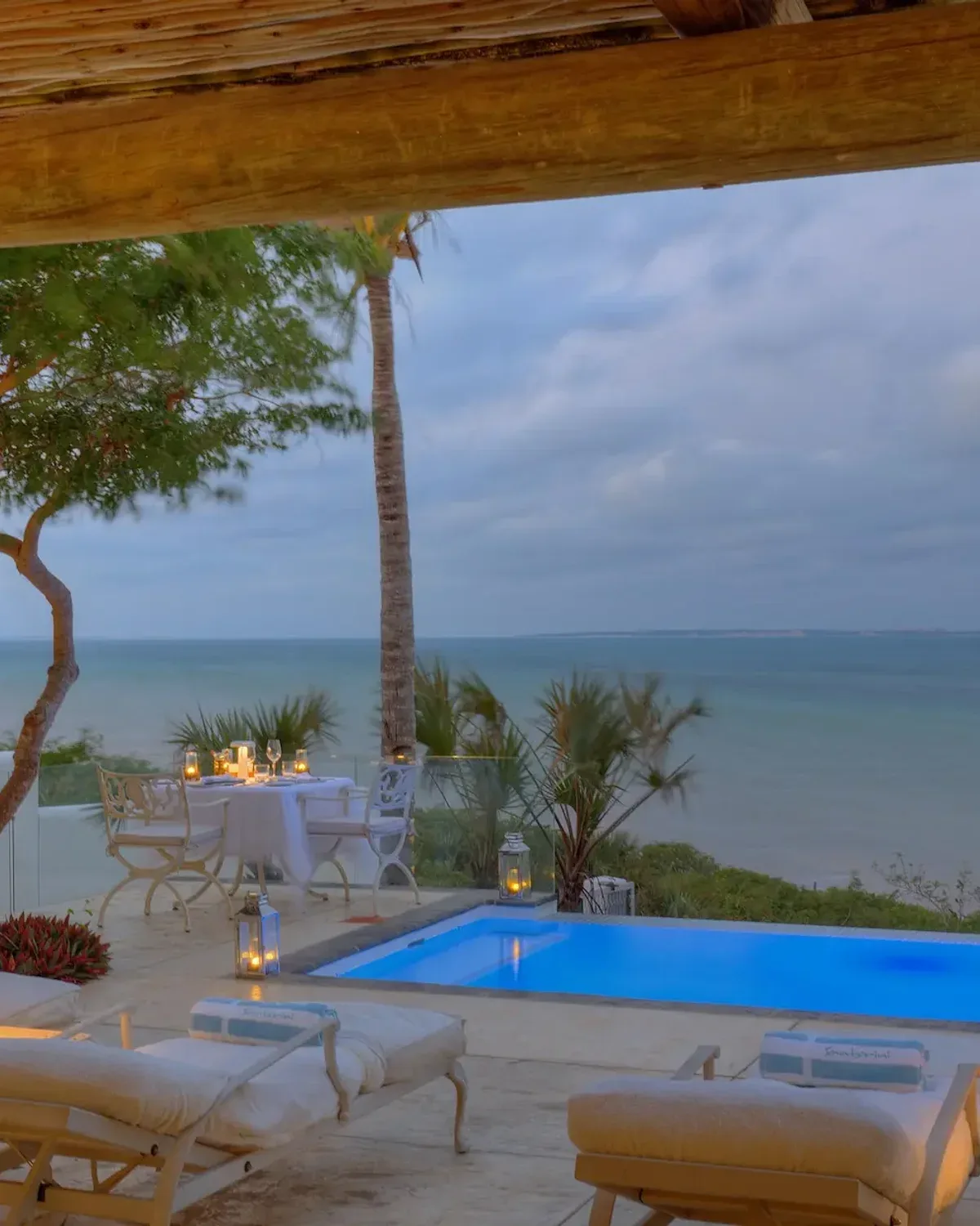 Santorini Mozambique stay
