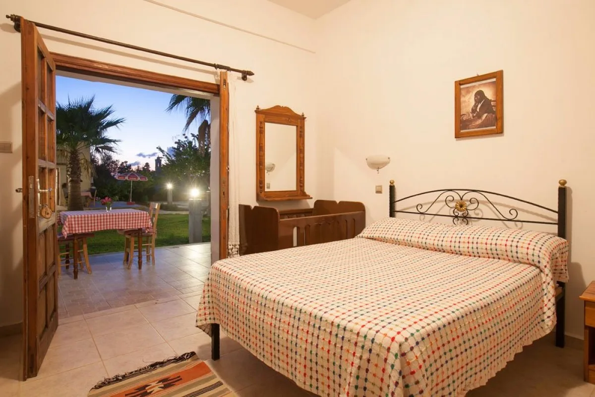Glaro Garden Hotel