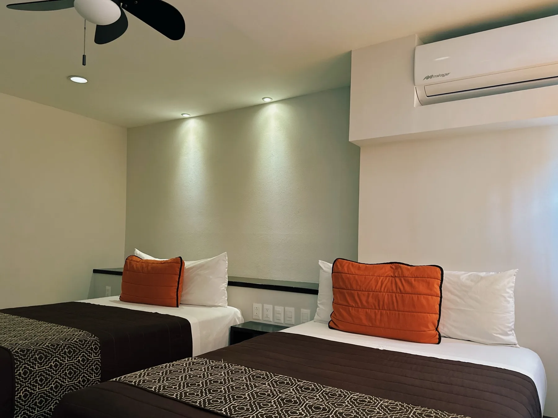 Hotel Mayis Oaxaca — double room