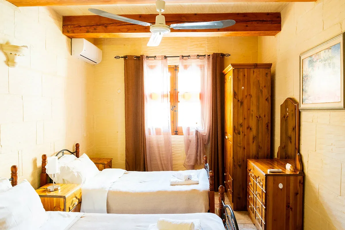 Mgarr room