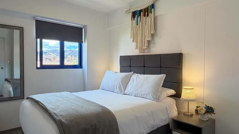 Sunny 2BR in Historic Cusco w/ Balcony