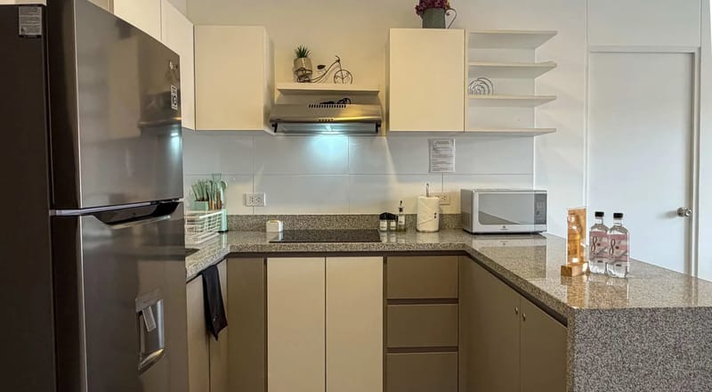 Sunny 2BR in Historic Cusco w/ Balcony