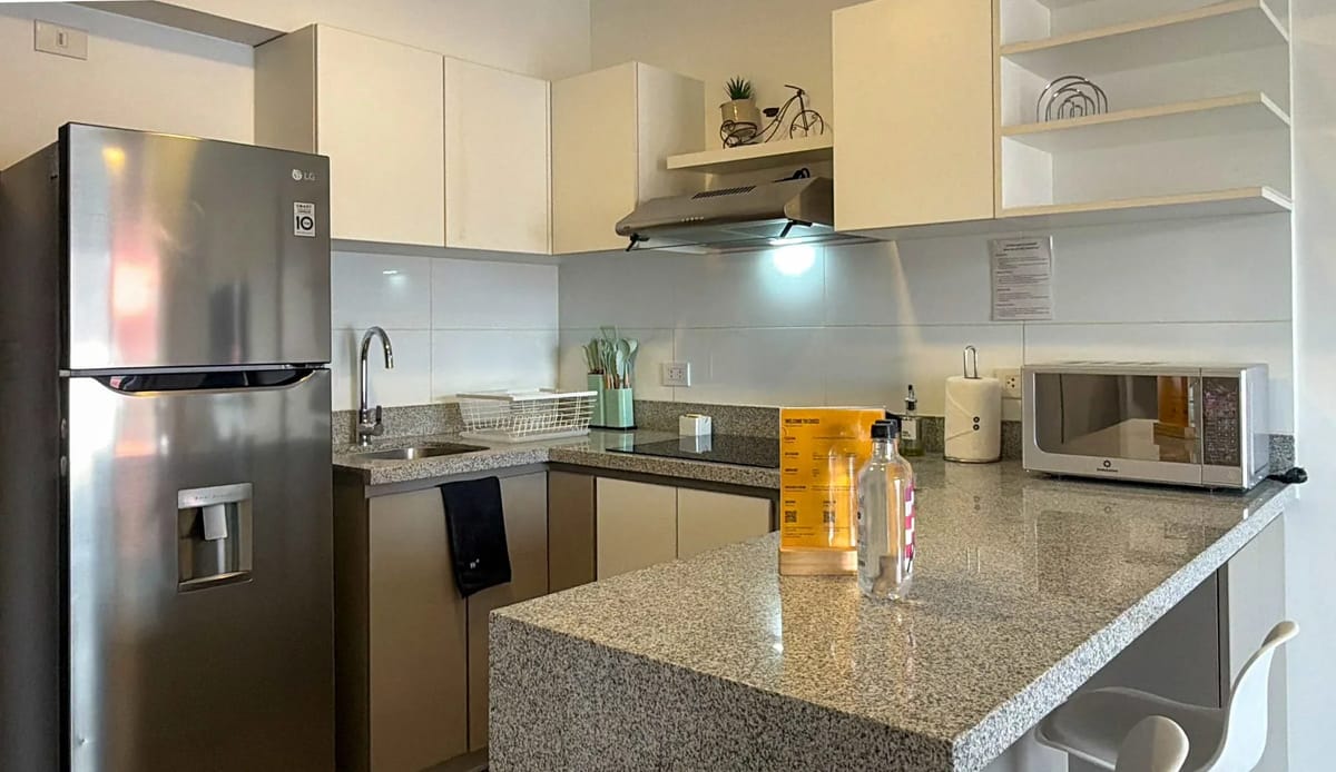 Sunny 2BR in Historic Cusco w/ Balcony