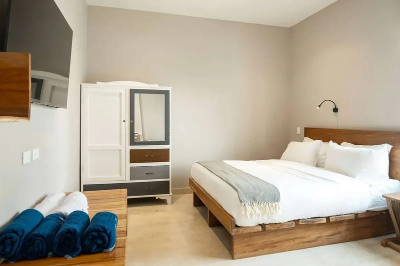 Layali House · Private Luxury 4BR Residence