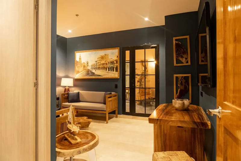 Layali House · Private Luxury 4BR Residence