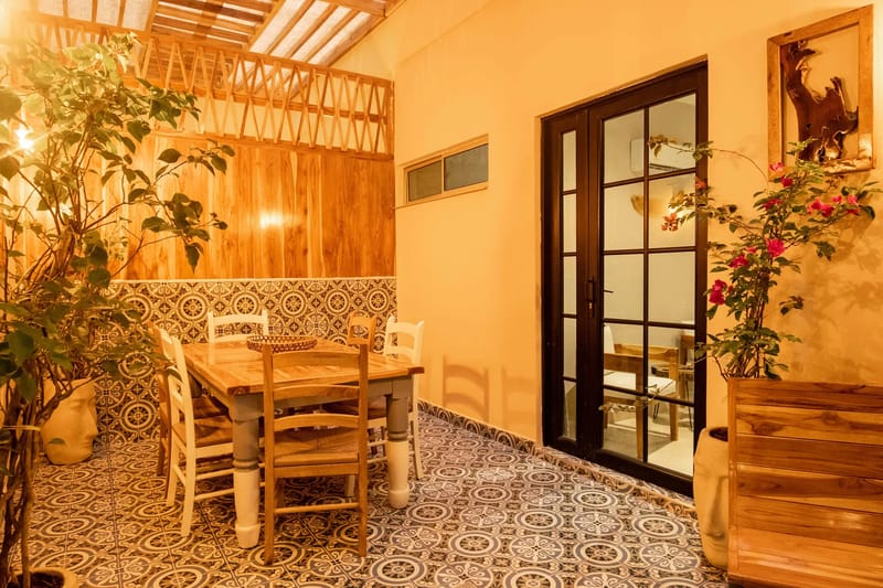 Layali House · Private Luxury 4BR Residence