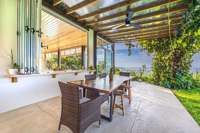 Stylish 6BR Villa w/ Panoramic Jungle & horizon Views