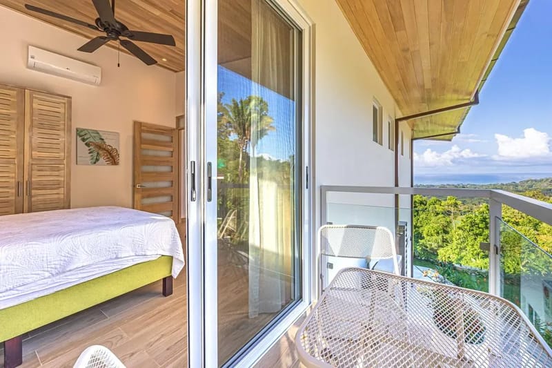 Stylish 6BR Villa w/ Panoramic Jungle & horizon Views