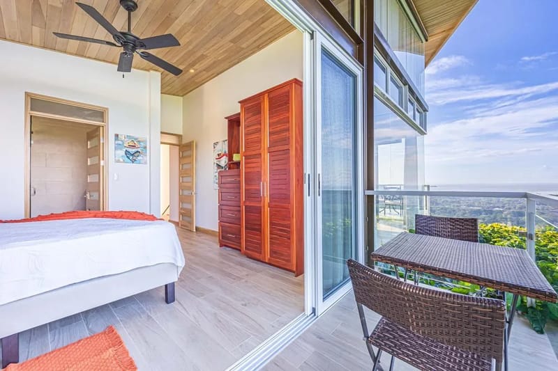 Stylish 6BR Villa w/ Panoramic Jungle & horizon Views