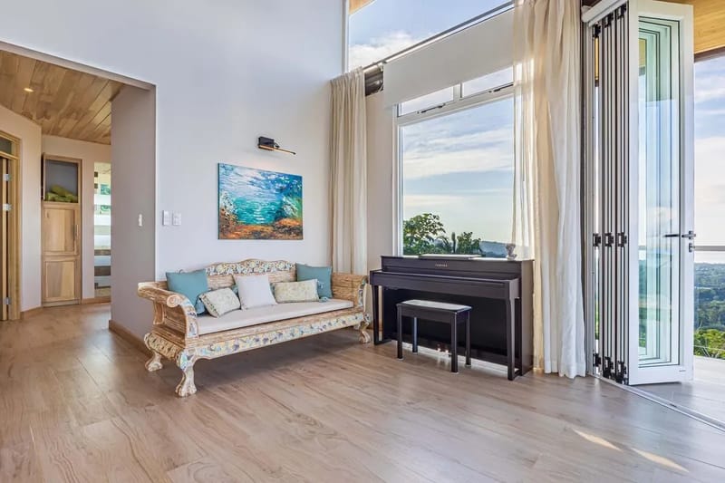 Stylish 6BR Villa w/ Panoramic Jungle & horizon Views