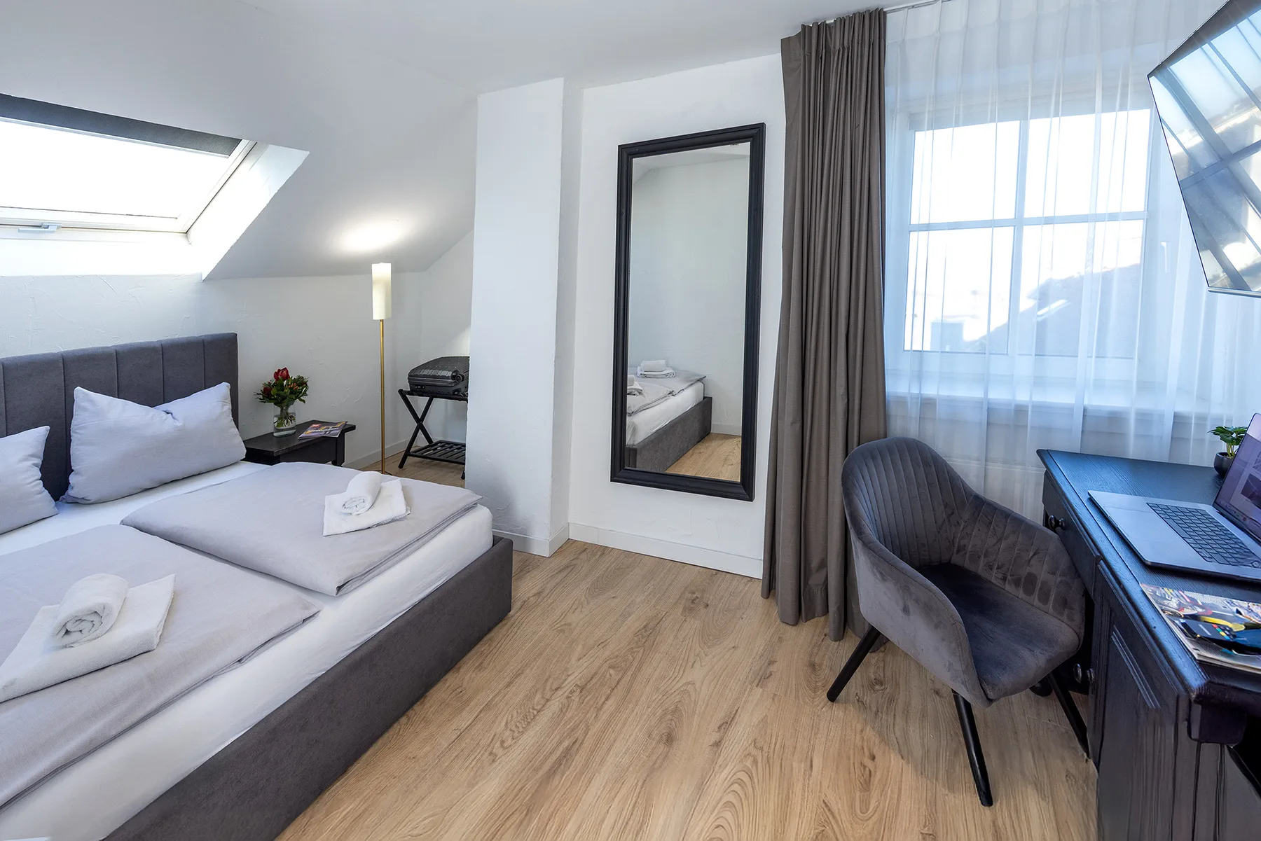 Hotel suite