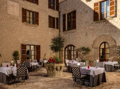 Patio del restaurante del hotel