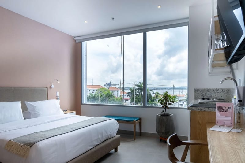 Cool 3BR w/ Magical Terrace in Bocagrande
