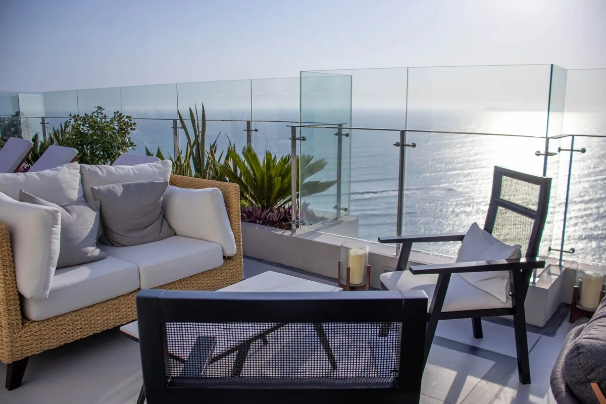 Modern 1BR in the heart of Barranco - TST 701