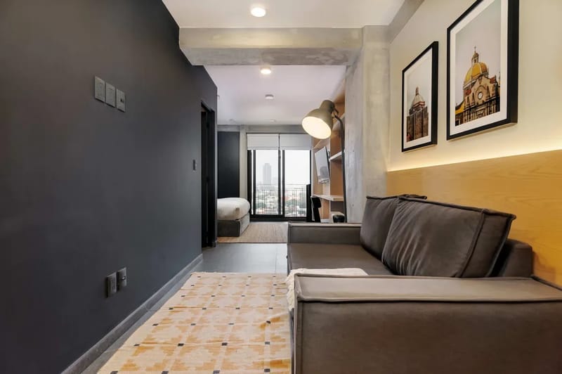 Enchanting Loft w/ Balcony in Tabacalera