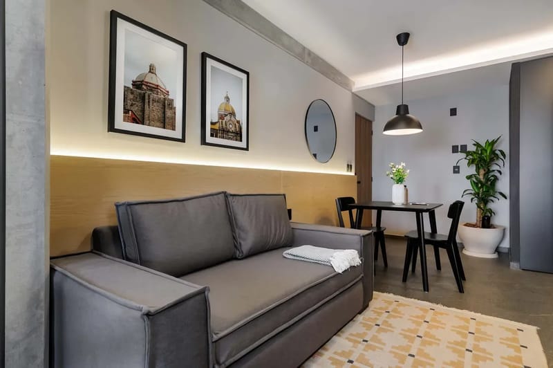 Enchanting Loft w/ Balcony in Tabacalera