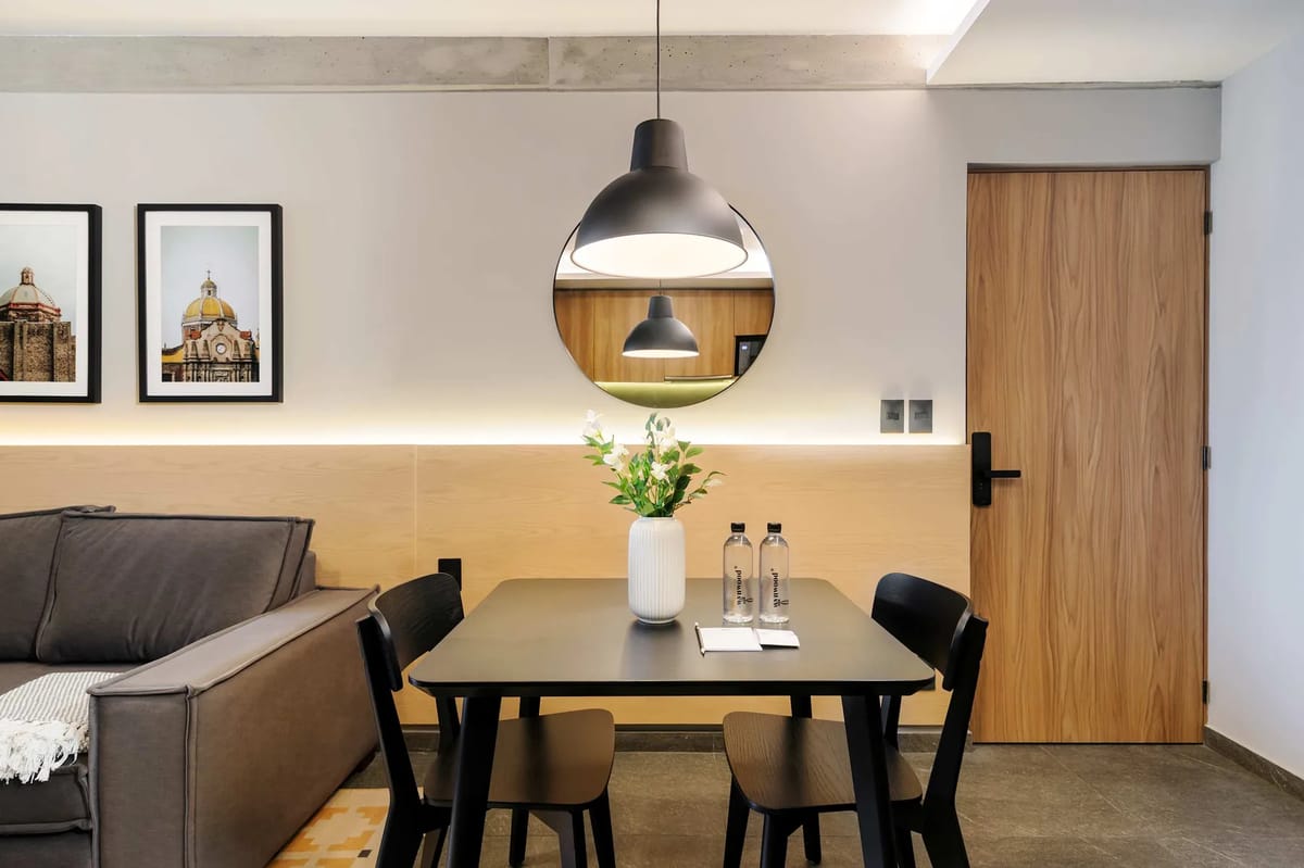 Enchanting Loft w/ Balcony in Tabacalera