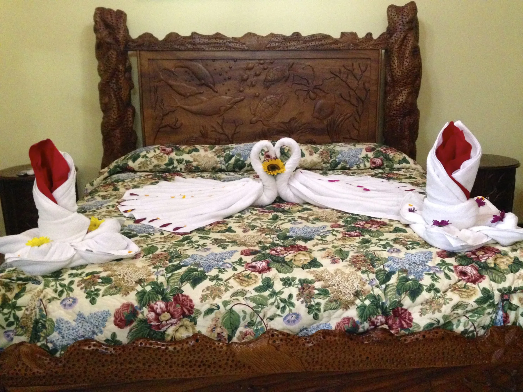 Room bed