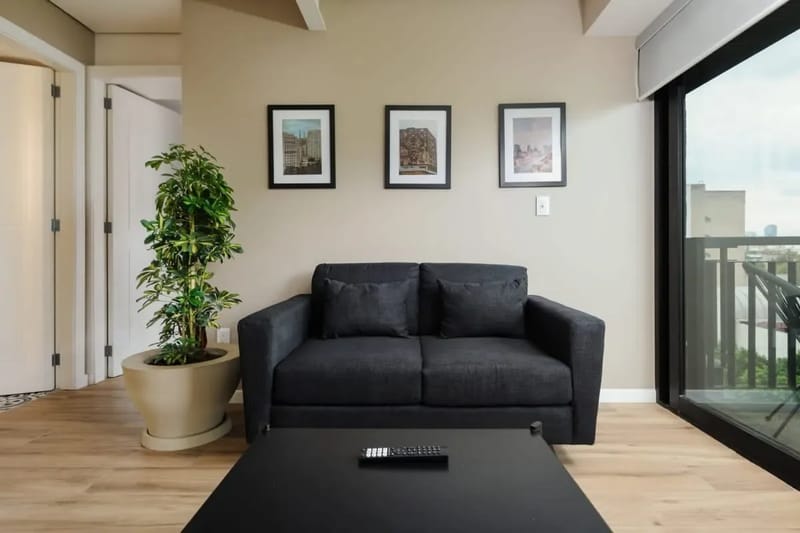 Intimate 2BR w/ Balcony in Condesa