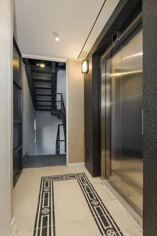 Intimate 2BR w/ Balcony in Condesa