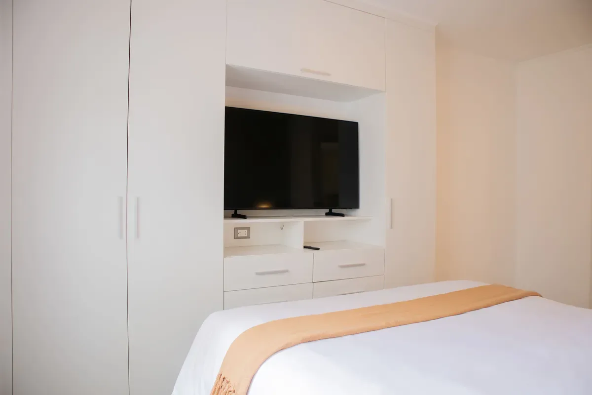 Well-Located 2BR in Miraflores
