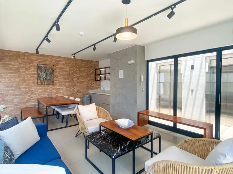 Well-Located 2BR in Miraflores
