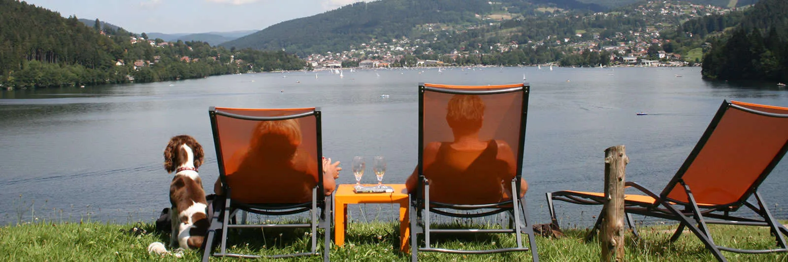 Auberge au bord du lac
