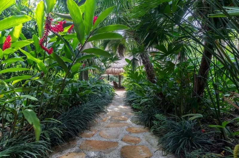 Astonishing 5BR Villa at Mesa de Yeguas