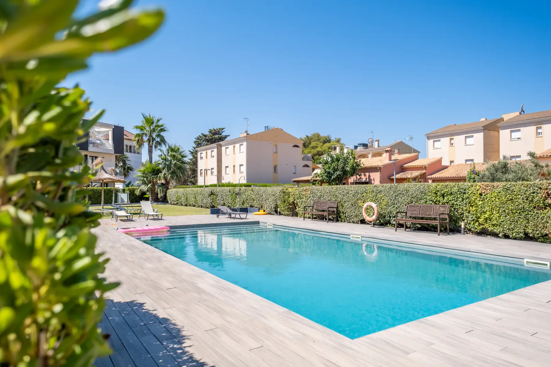 Swimming pool