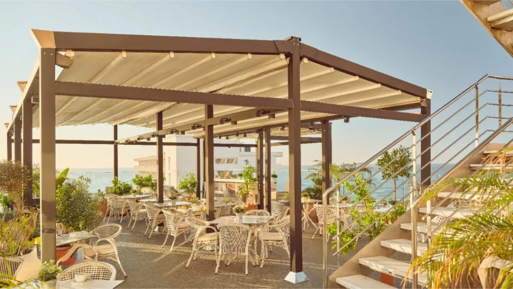 Restaurant terrace