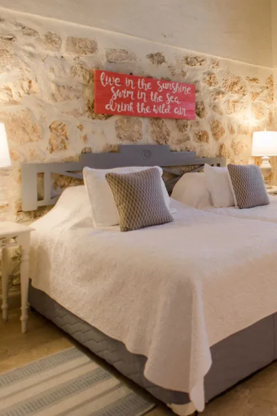 Three Bedroom Oceanfront Fort Suite
