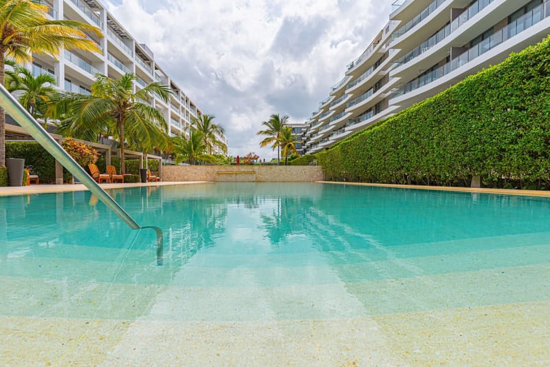 Lovely 1BR w/ Pool and Balcony in Manzanillo