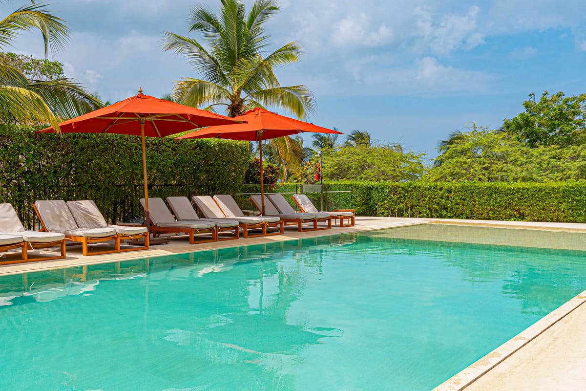 Lovely 1BR w/ Pool and Balcony in Manzanillo