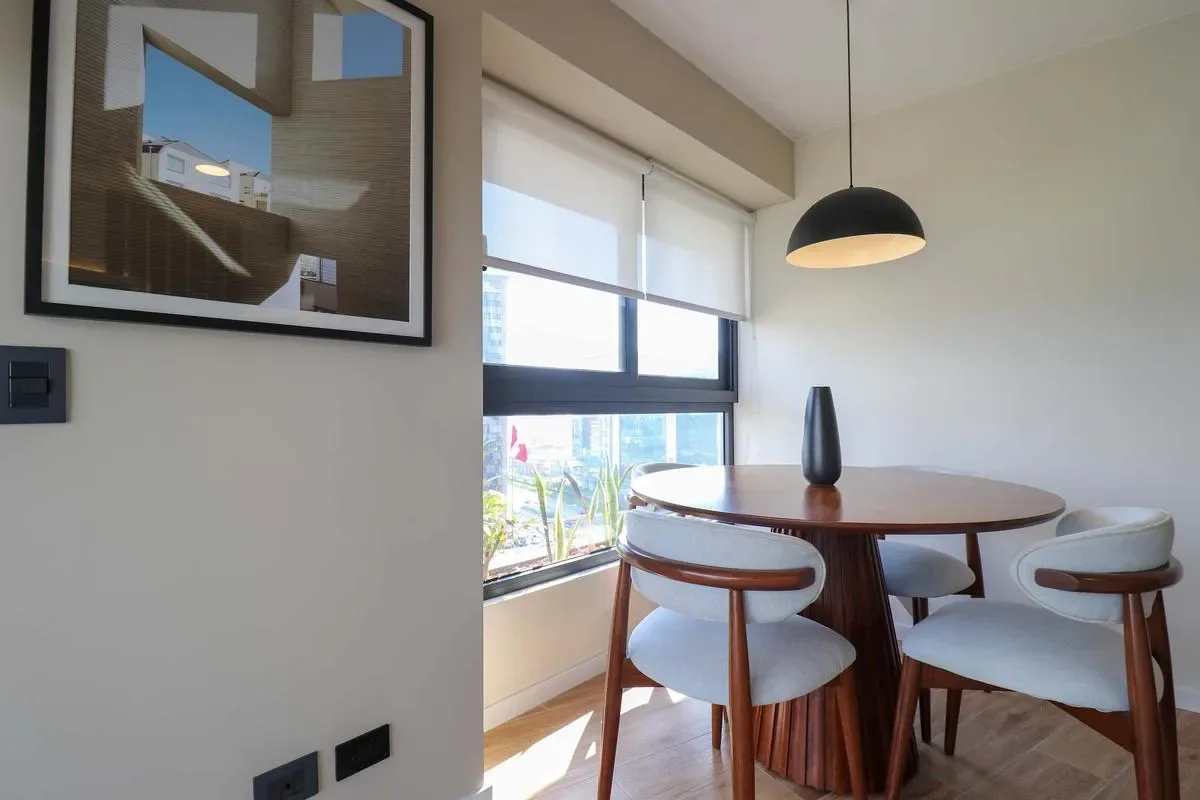 Elegant 2BR with balcony in San Isidro