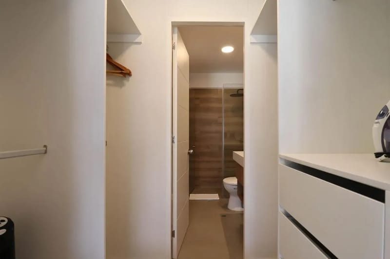 Elegant 2BR with balcony in San Isidro