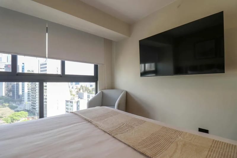 Elegant 2BR with balcony in San Isidro