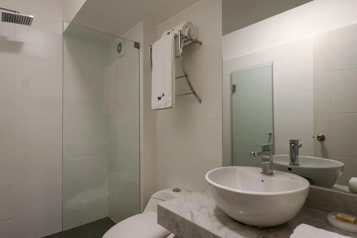 Extraordinary 2BR w/ balcony in San Isidro