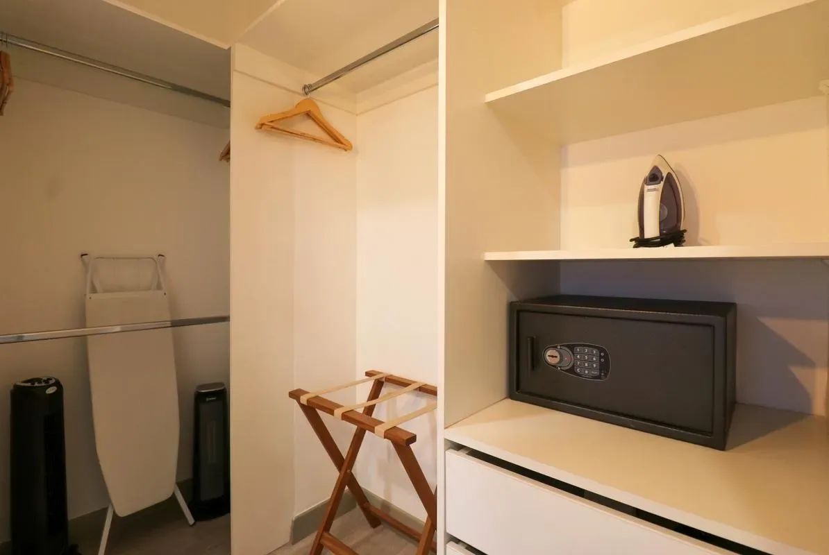 Extraordinary 2BR w/ balcony in San Isidro