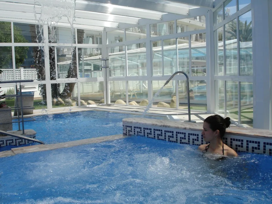 Spa pool