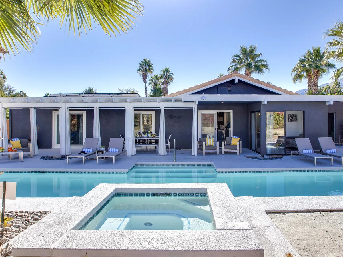 Azure Oasis