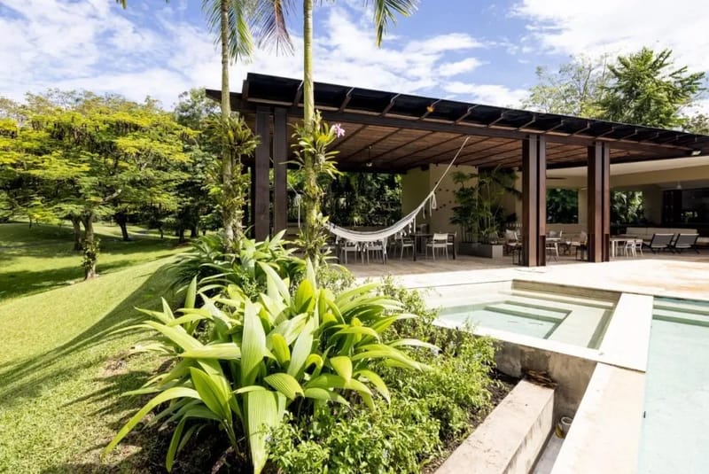 Luxury 5BR w/ Private Pool in Anapoima