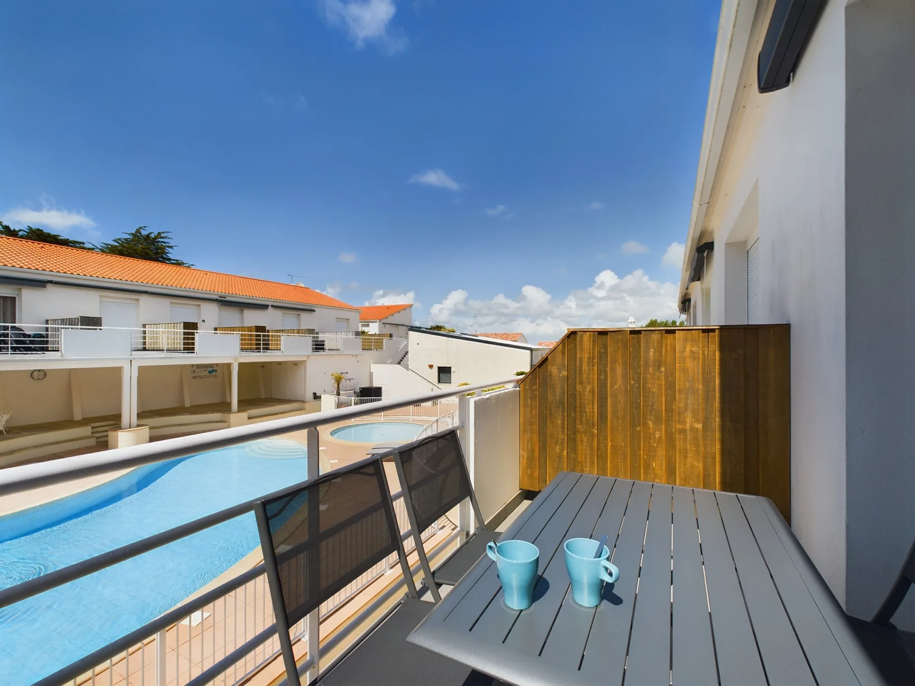 Appartement à Saint-Jean-de-Monts - 400m de la plage, appartement avec piscine