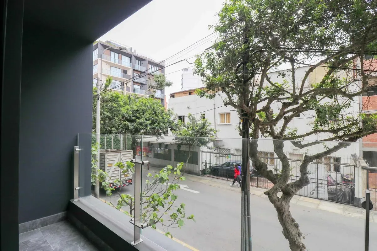 Dazzling 1BR w/ Fantastic View in Miraflores