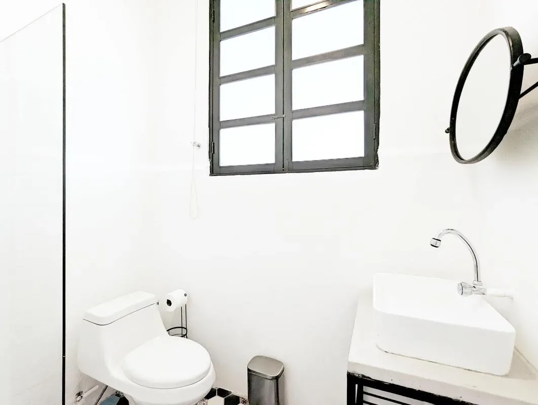 Stylish 3BR in Casco Antiguo w/ Balcony